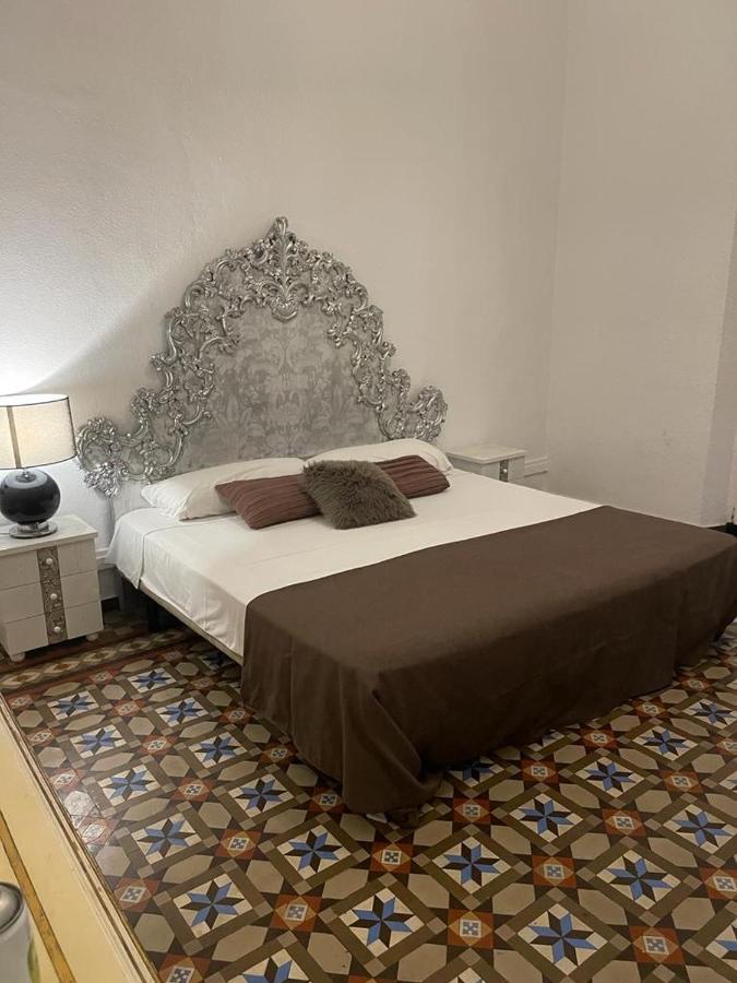Albergue Efate *